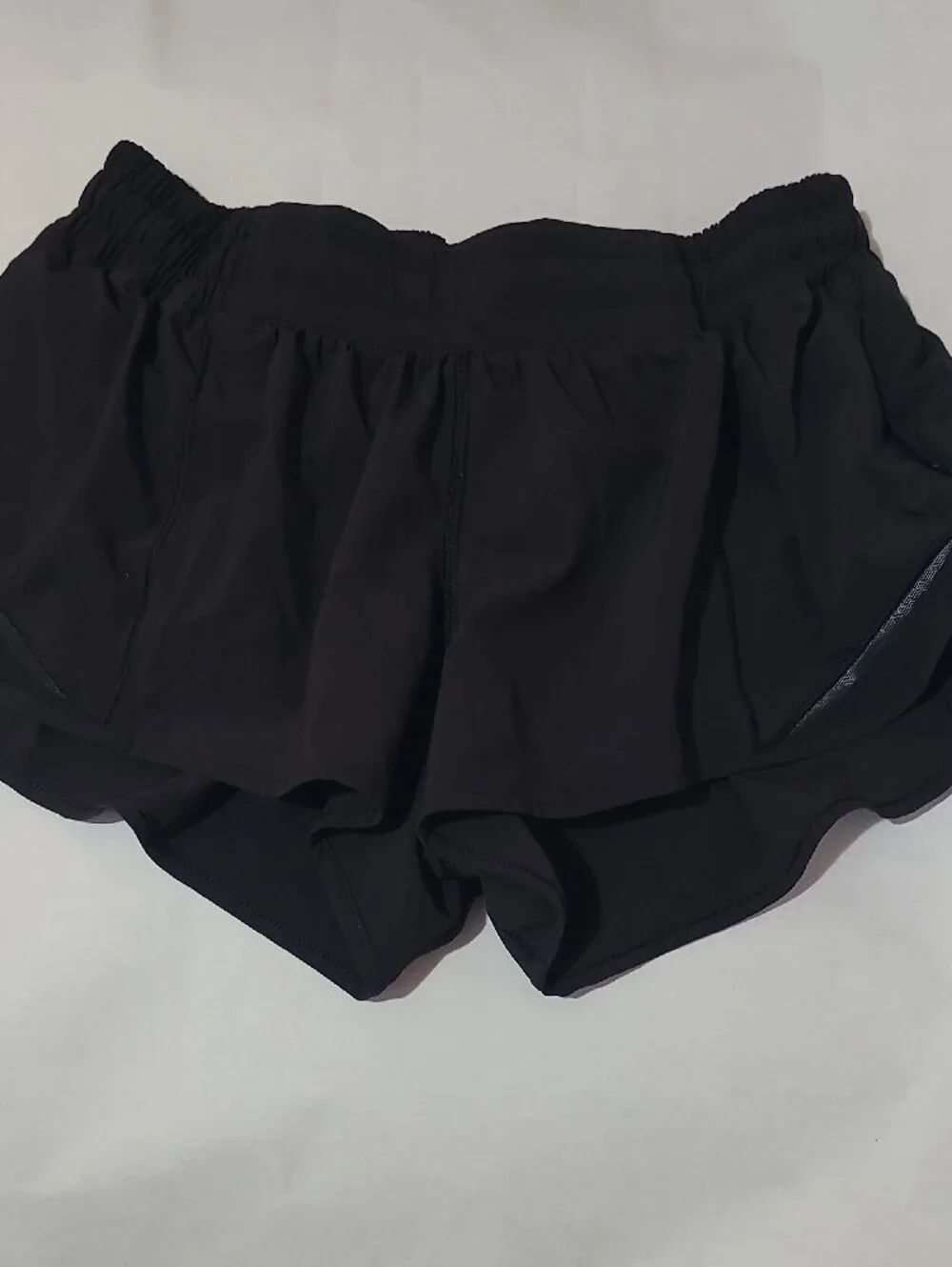 lululemon💎 athletica Hotty Hot Short II — Black